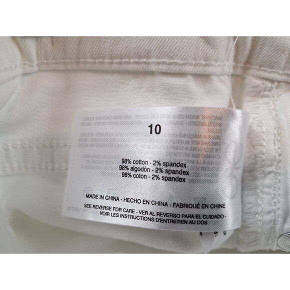 Anne Klein Women’s White Bermuda Shorts Size 10 NWT Pockets 4” Inseam - Picture 9 of 16